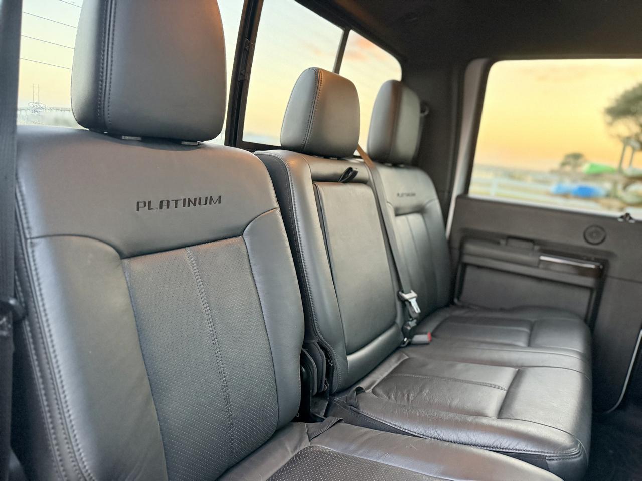 Ford F-250 SD Platinum Crew Cab 4WD 2015