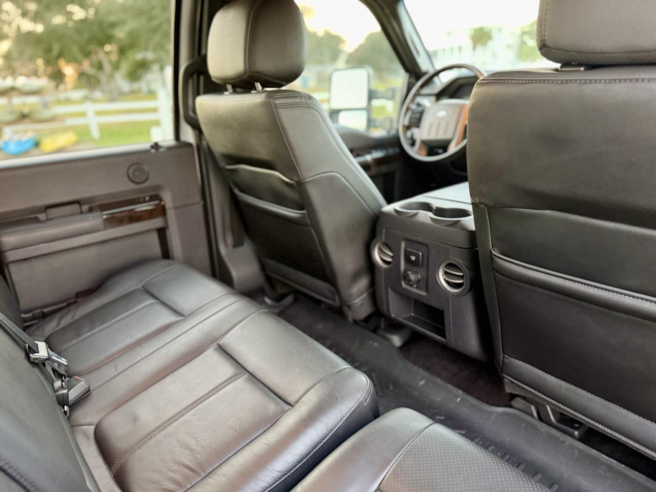 Ford F-250 SD Platinum Crew Cab 4WD 2015
