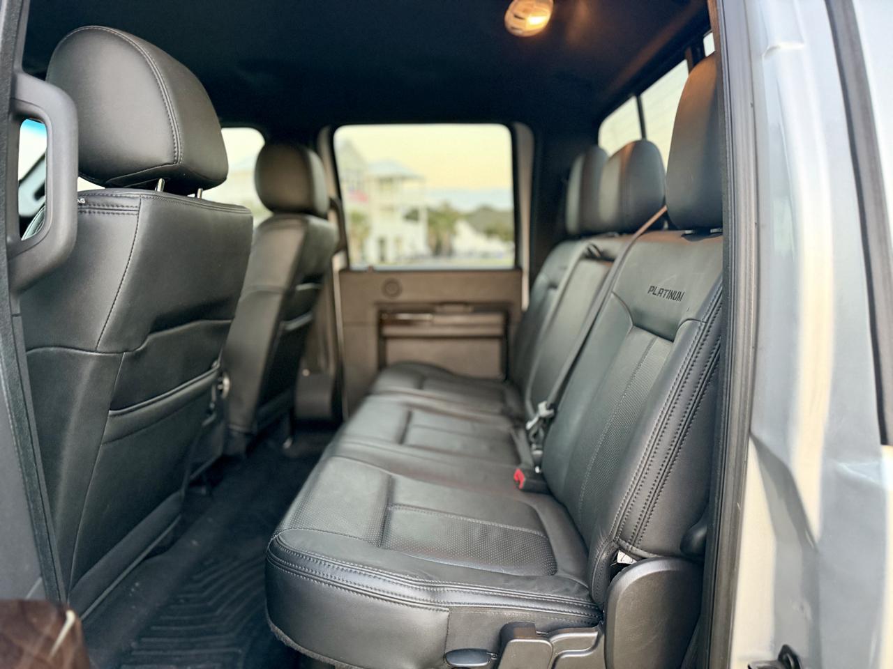Ford F-250 SD Platinum Crew Cab 4WD 2015