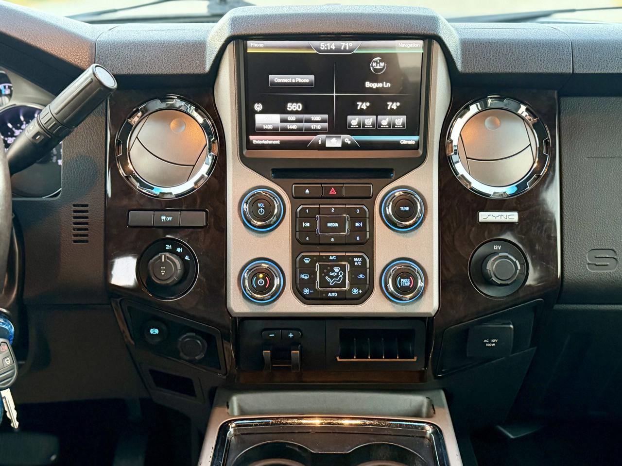 Ford F-250 SD Platinum Crew Cab 4WD 2015