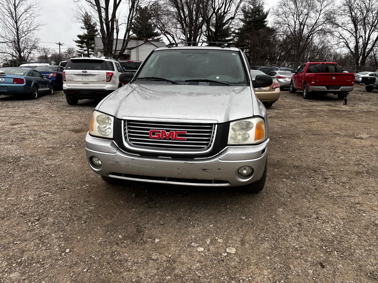 GMC Envoy SLE 2WD 2005
