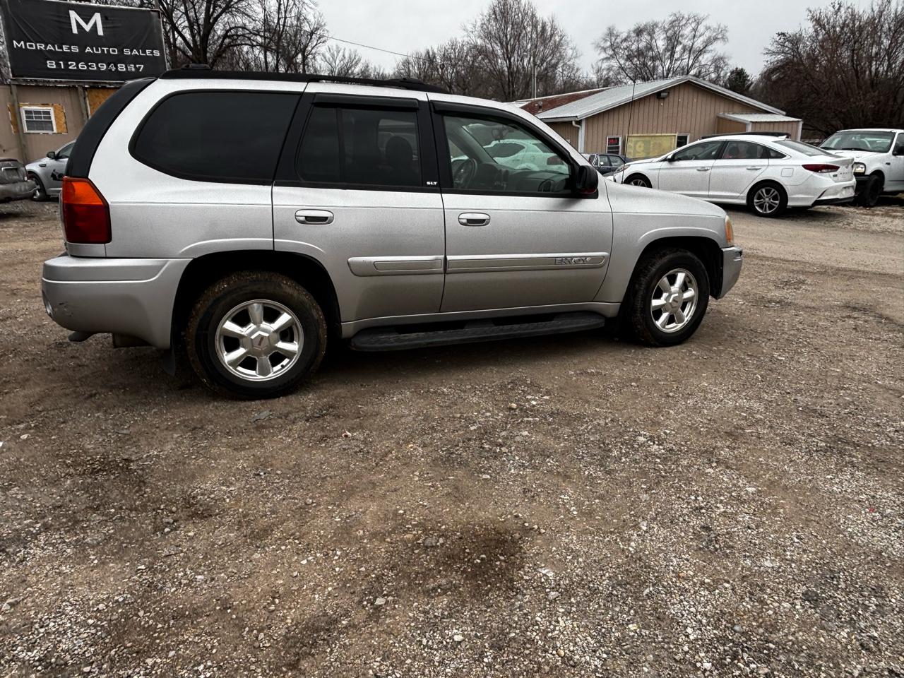 GMC Envoy SLE 2WD 2005