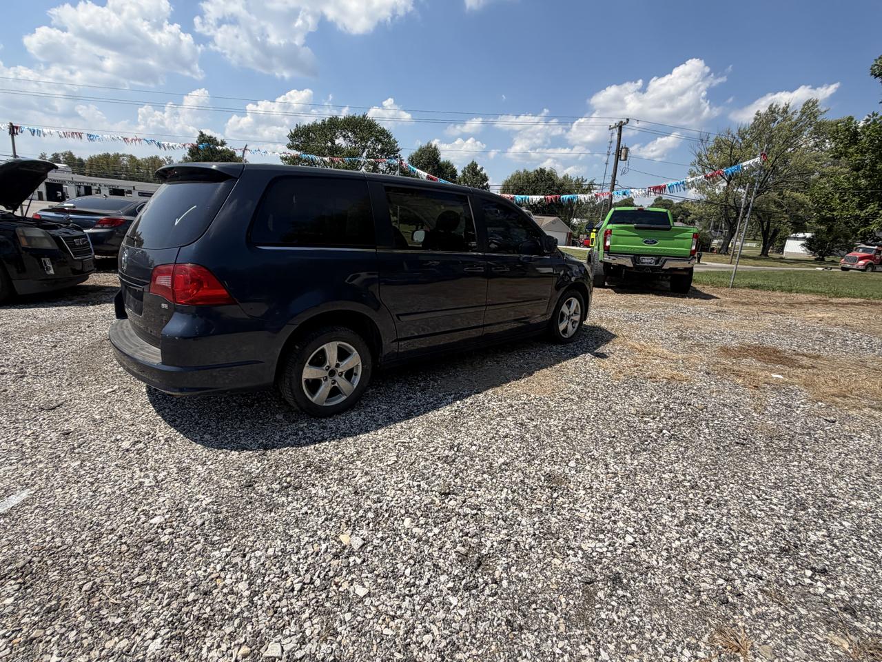 Volkswagen Routan SE RSE 2009