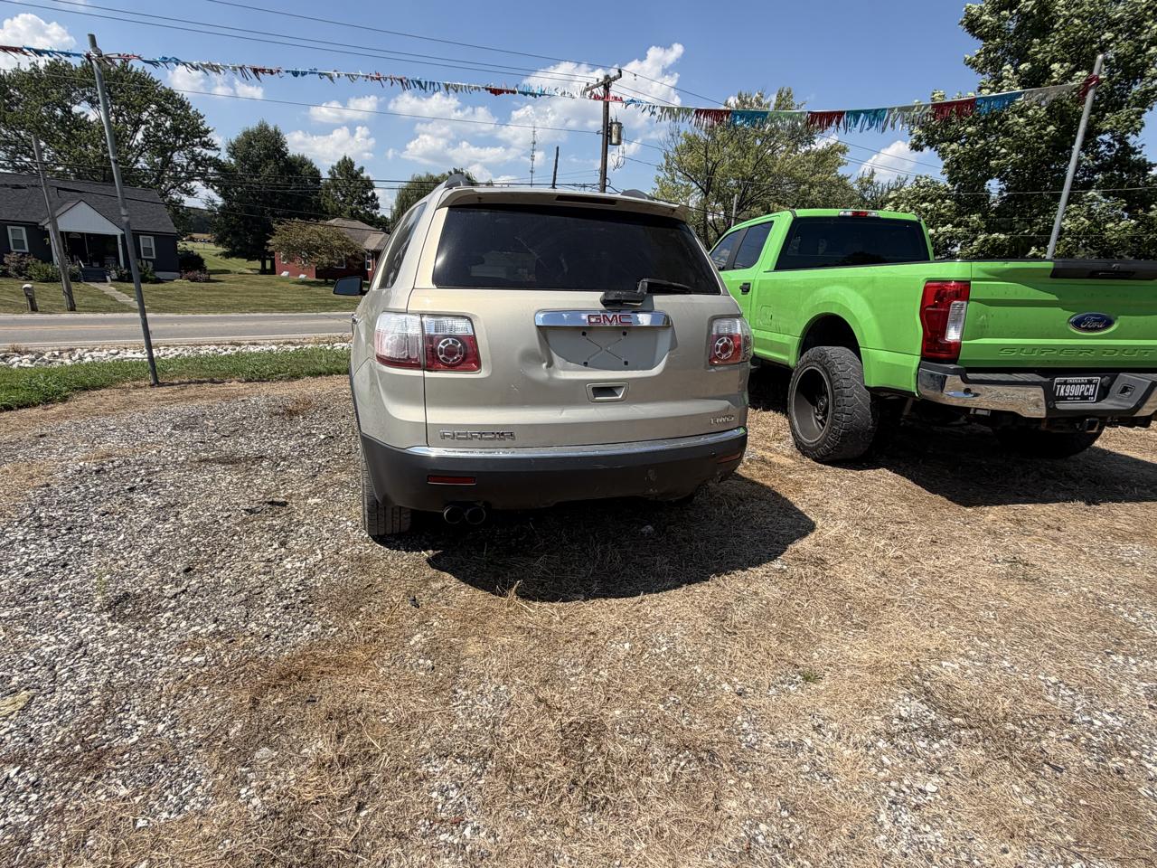 GMC Acadia SL FWD 2010
