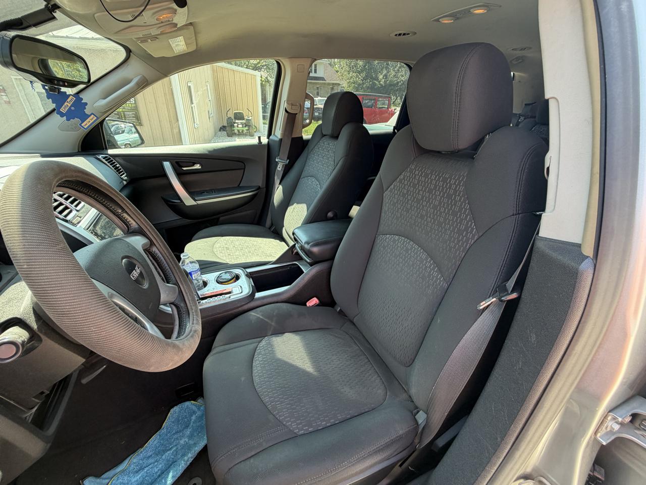 GMC Acadia SLE-1 FWD 2008