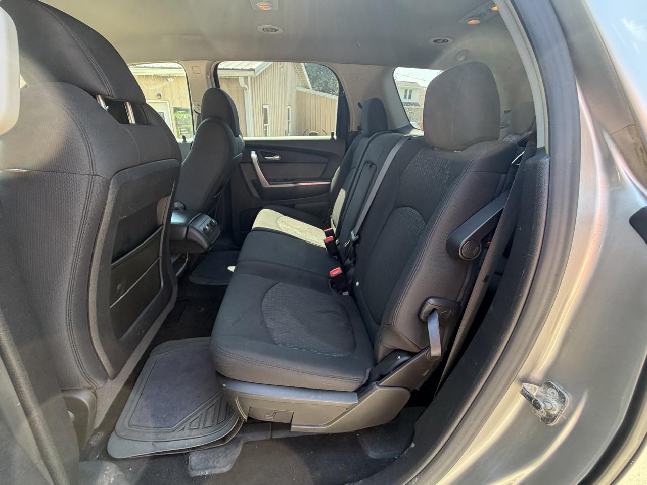 GMC Acadia SLE-1 FWD 2008