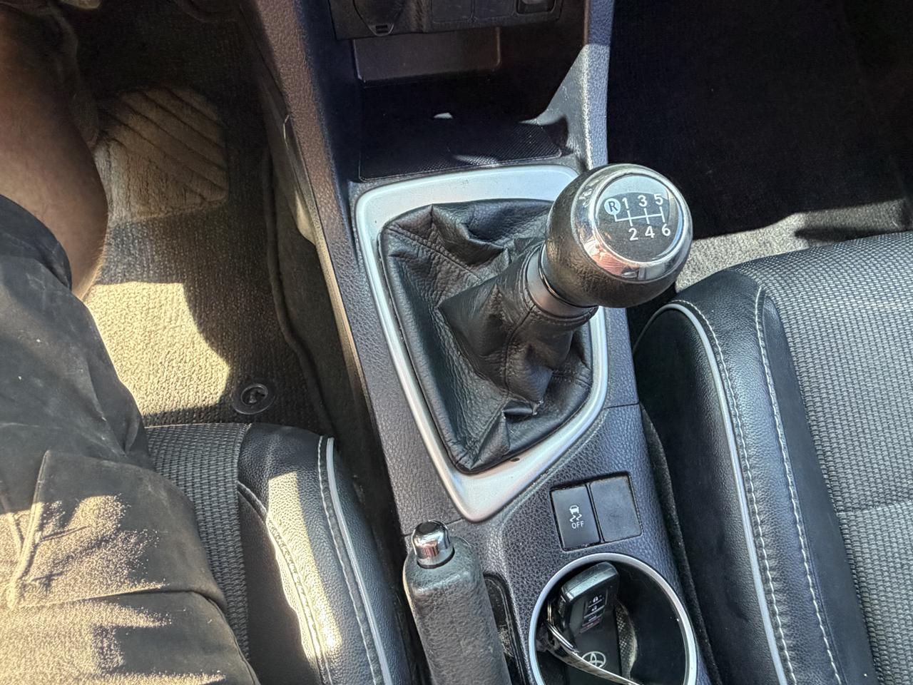 Toyota Corolla S Premium CVT 2015