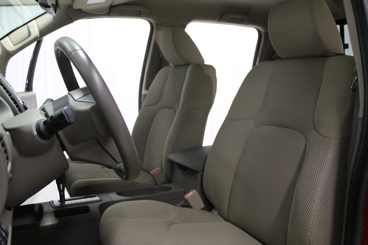 Nissan Frontier Crew Cab 4x4 SV V6 Auto 2018 Nissan Frontier Crew Cab 4x4 SV V6 Auto 2018