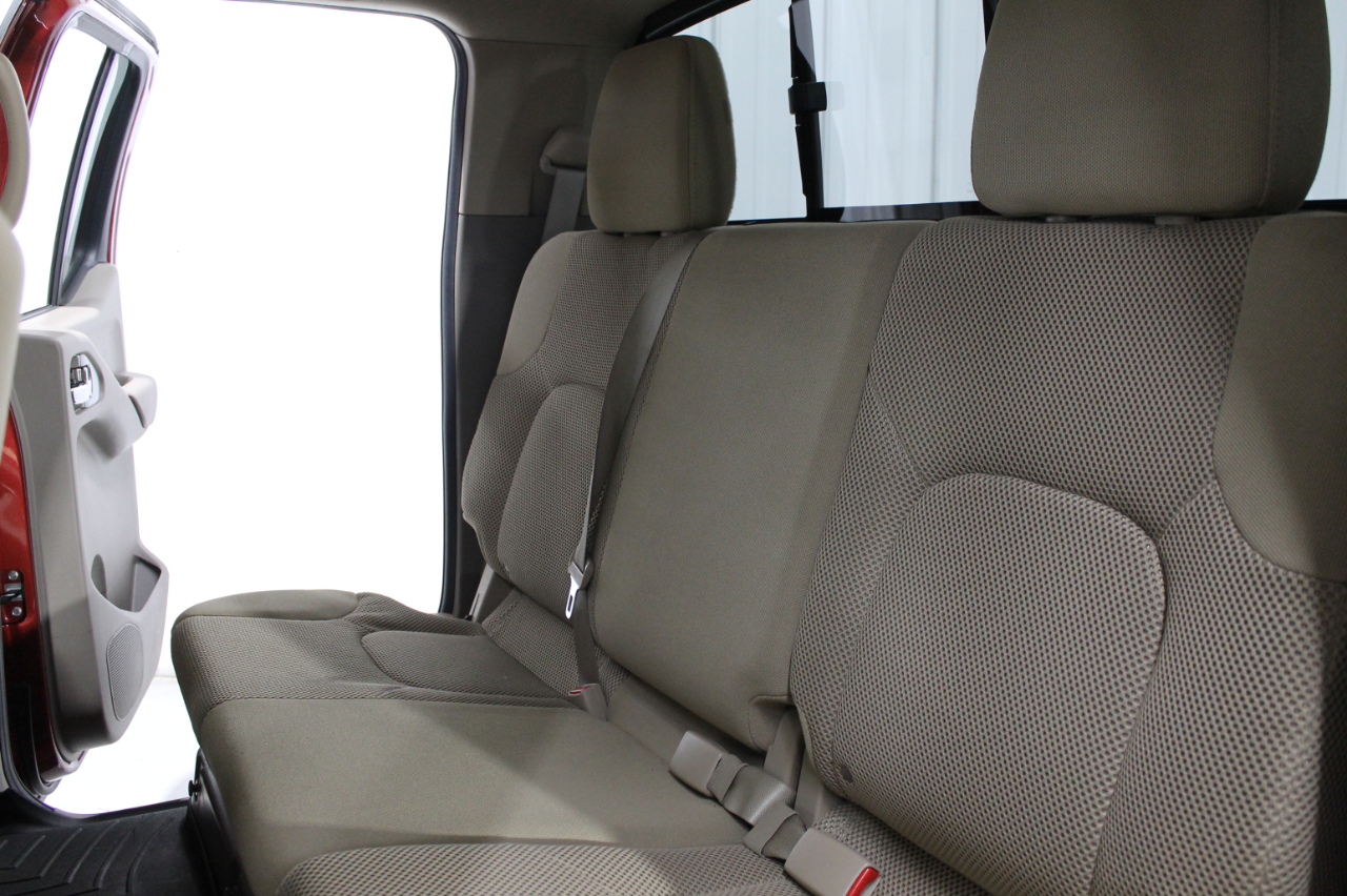 Nissan Frontier Crew Cab 4x4 SV V6 Auto 2018 Nissan Frontier Crew Cab 4x4 SV V6 Auto 2018