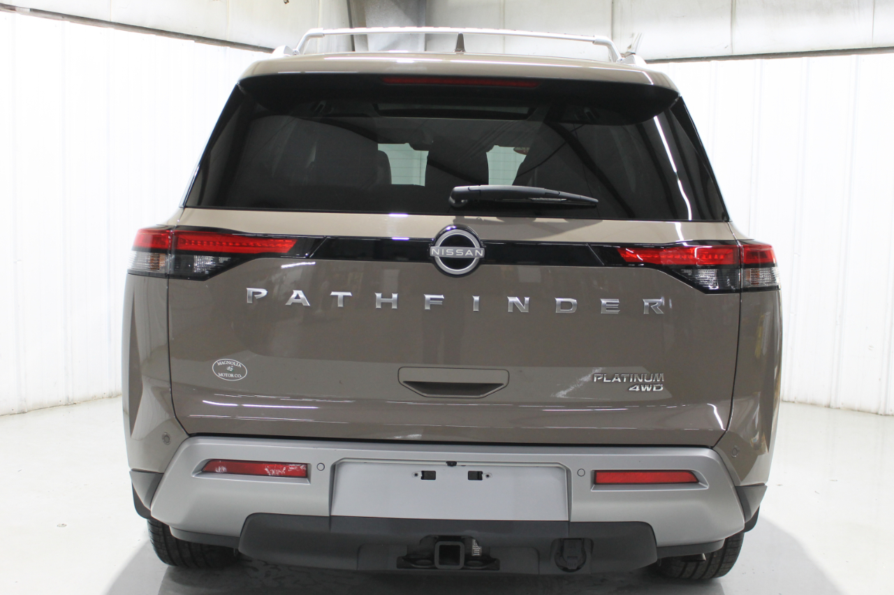 Nissan Pathfinder Platinum 4WD 2023
