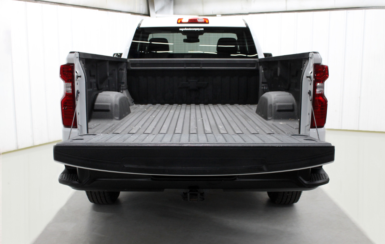 Chevrolet Silverado 1500 4WD Reg Cab 140" Work Truck 2022