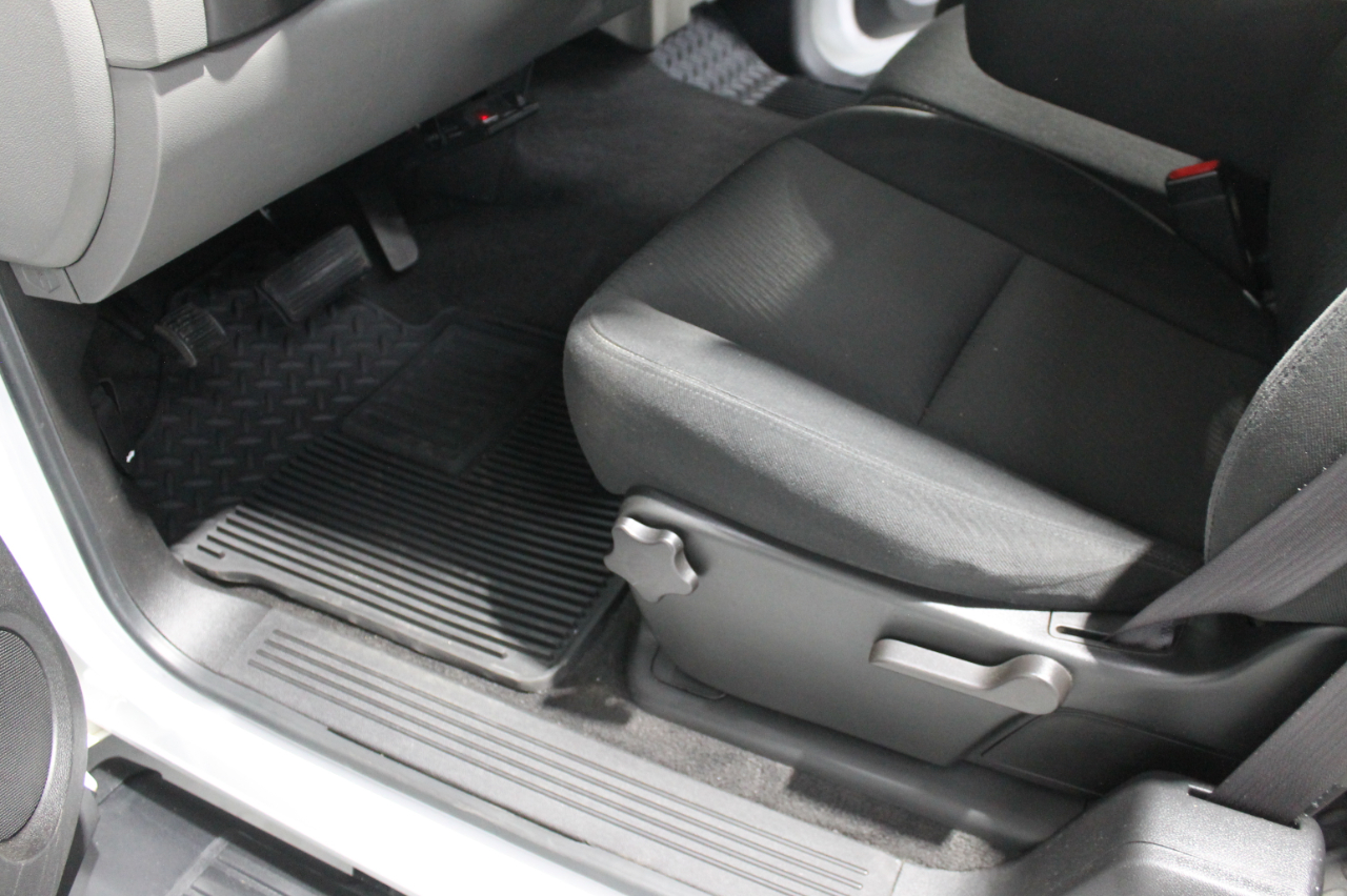 Chevrolet Silverado 1500 2WD Ext Cab 143.5" LS 2010