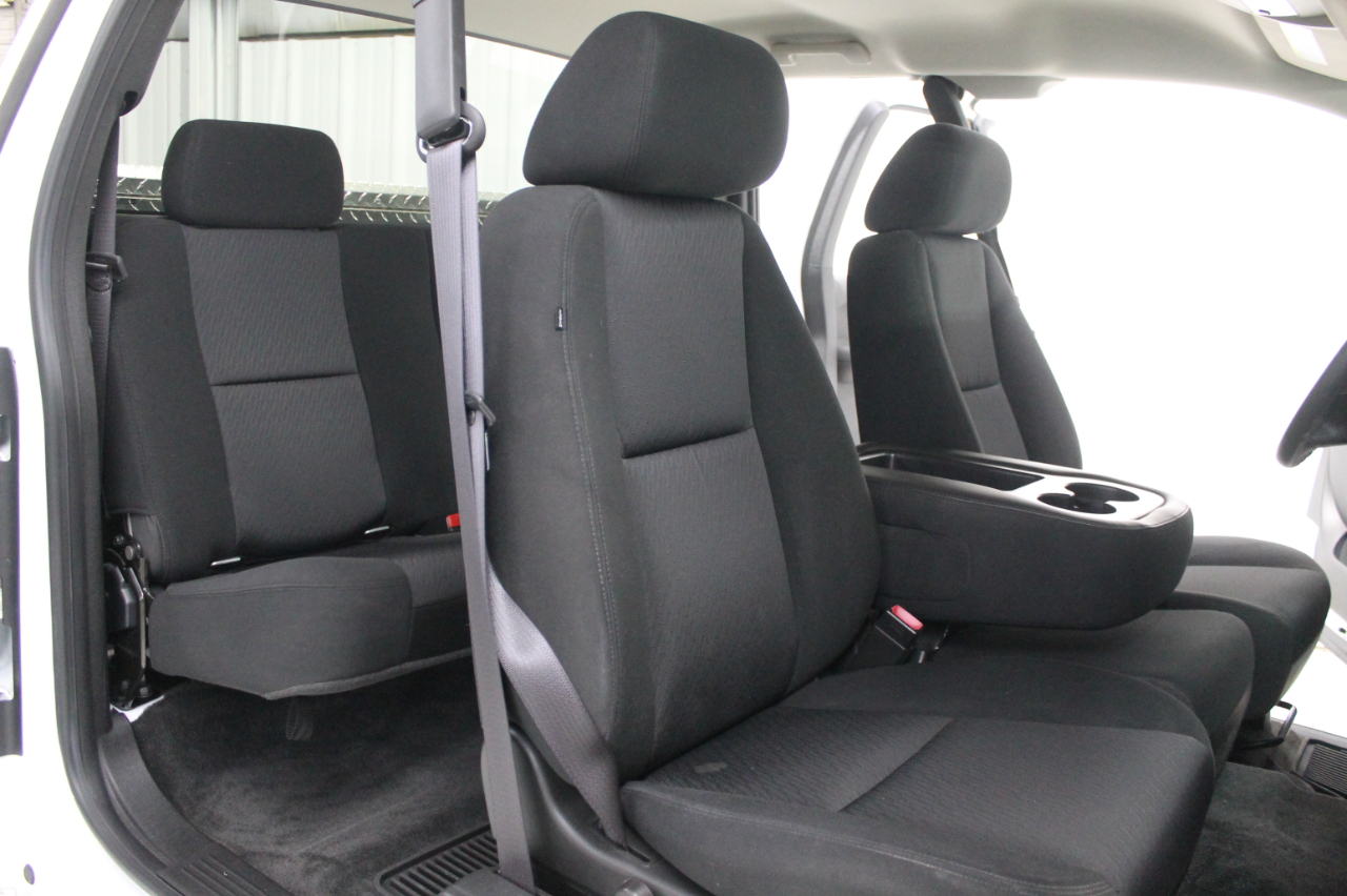 Chevrolet Silverado 1500 2WD Ext Cab 143.5" LS 2010