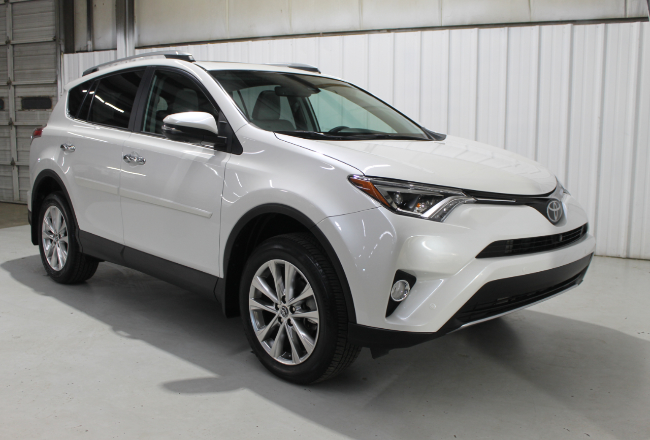 Toyota RAV4 Limited FWD (Natl) 2018