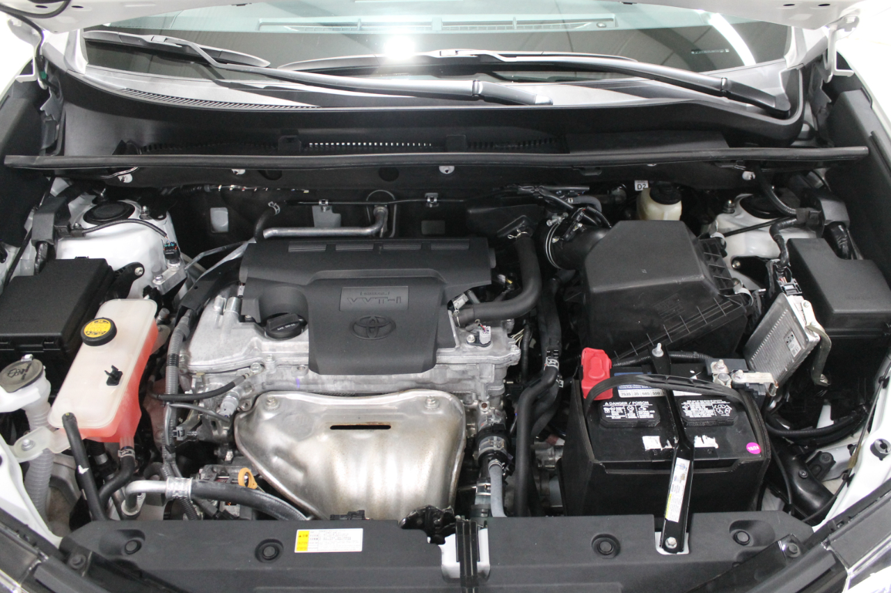 Toyota RAV4 Limited FWD (Natl) 2018