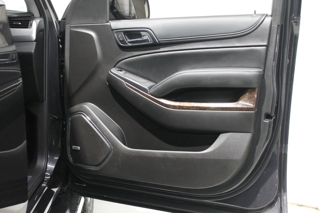 Chevrolet Tahoe 4WD 4dr LT 2016