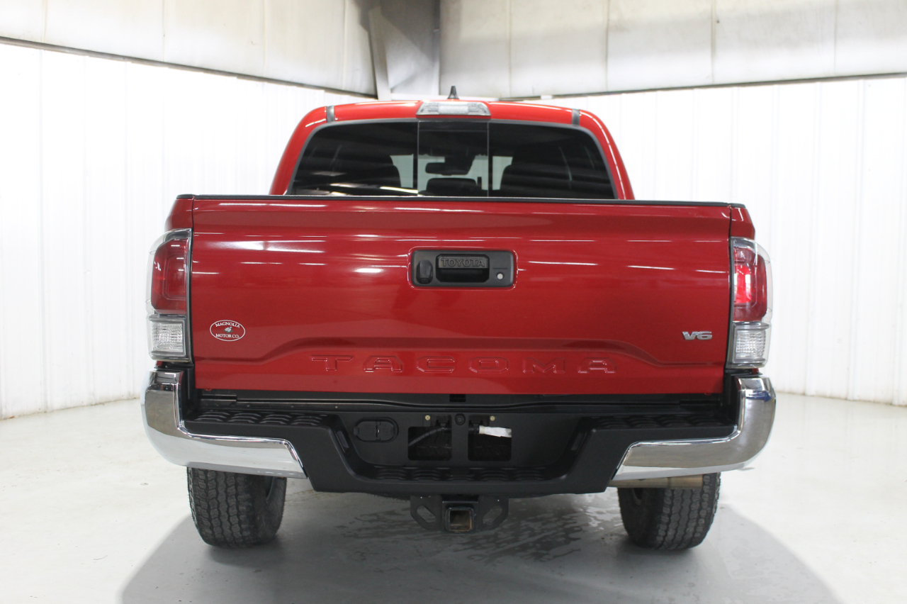 Toyota Tacoma 4WD  2022