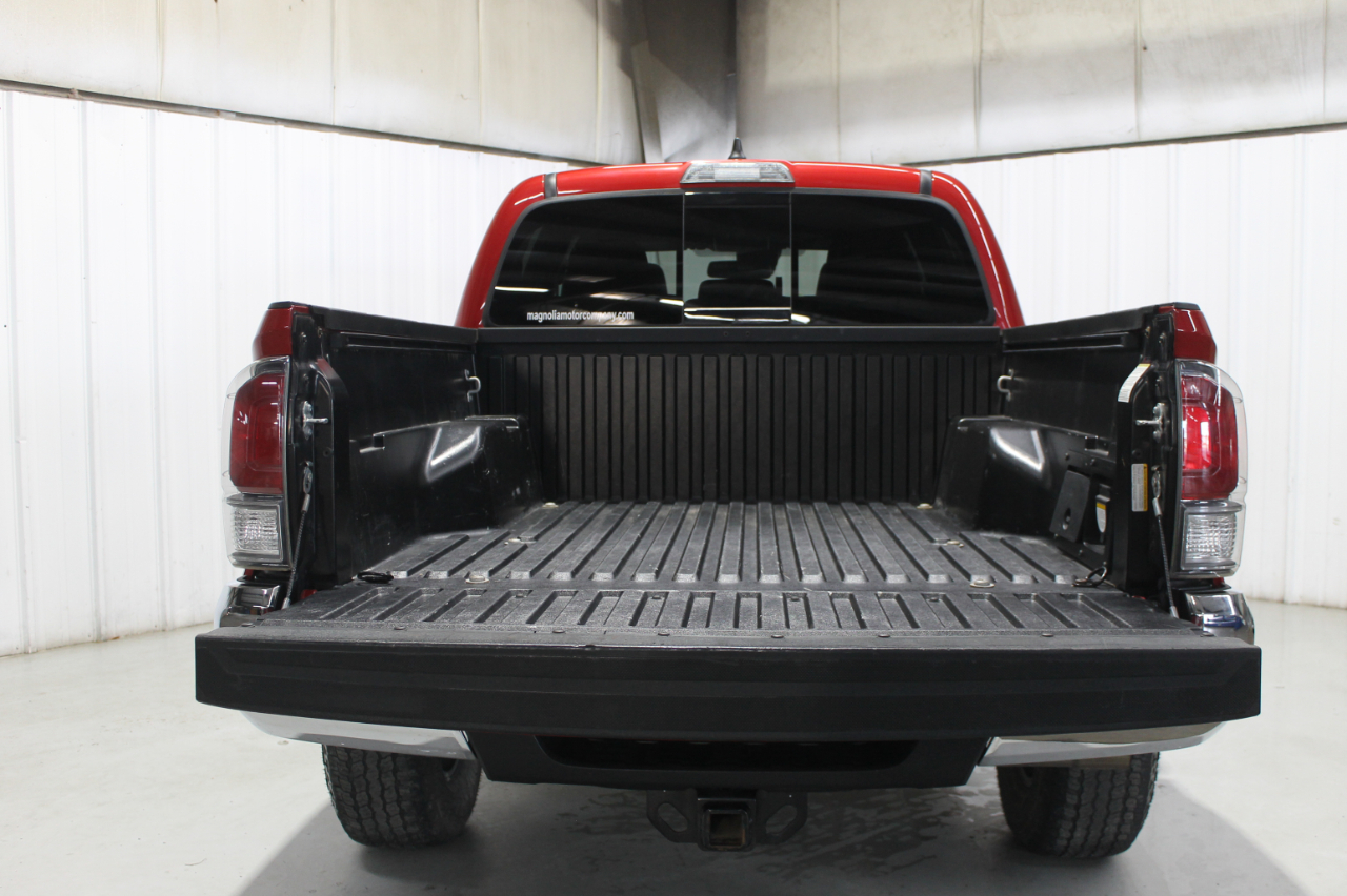 Toyota Tacoma 4WD  2022