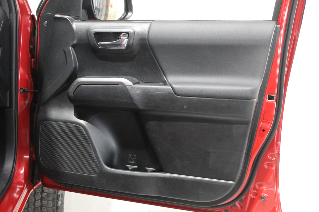 Toyota Tacoma 4WD  2022