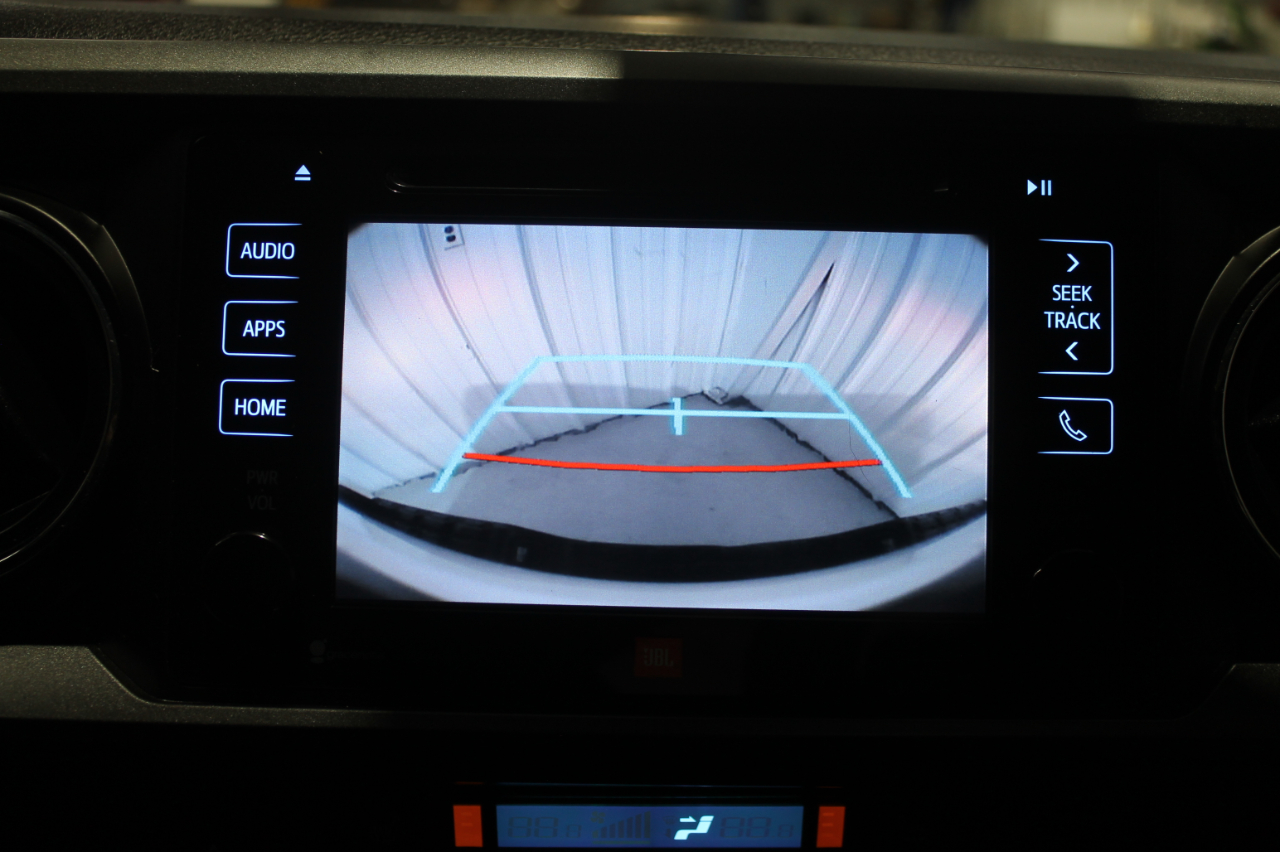 Toyota Tacoma TRD Off Road Double Cab 5' Bed V6 4x4 MT (Natl) 2018