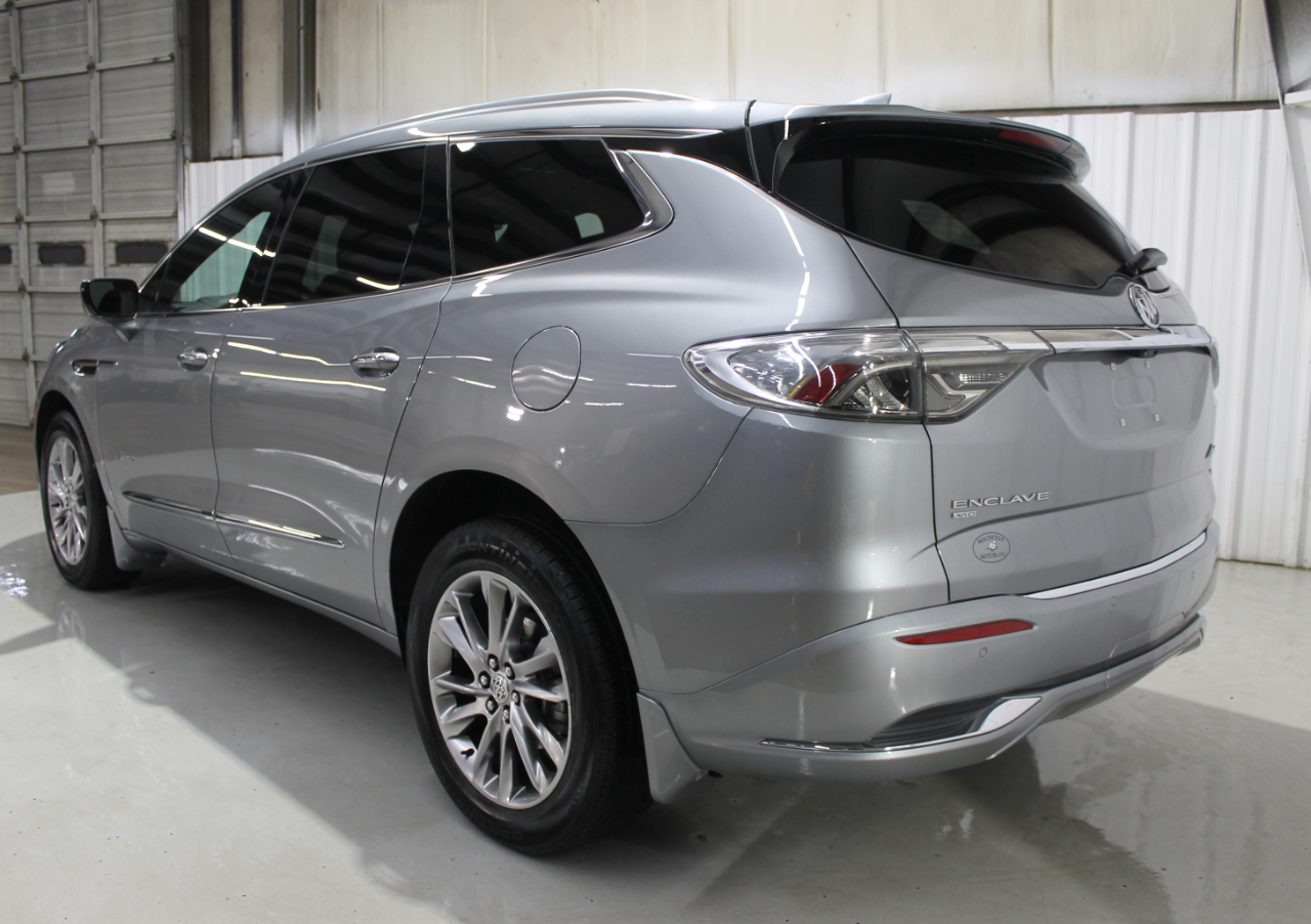 Buick Enclave AWD 4dr Avenir 2023