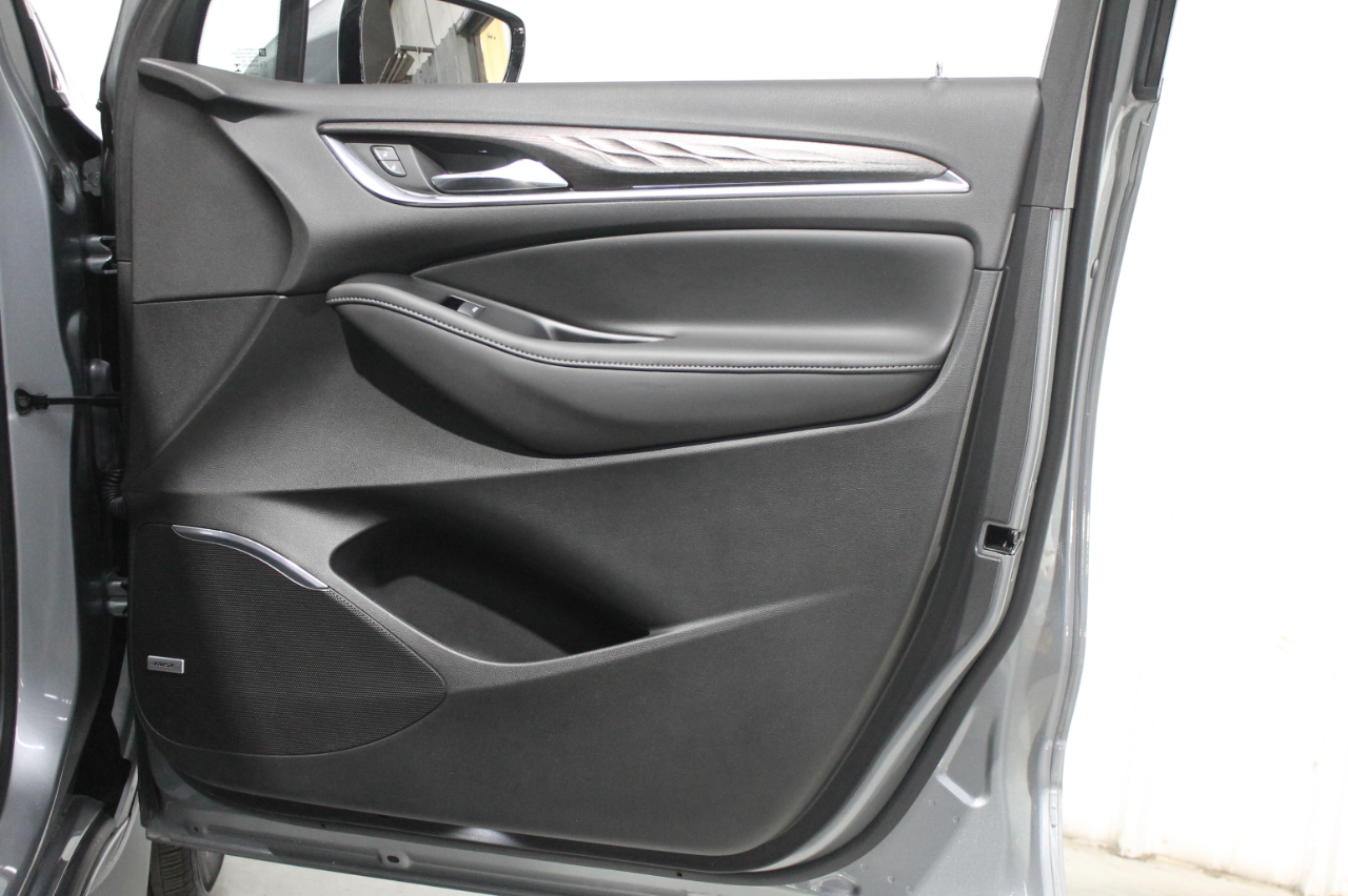 Buick Enclave AWD 4dr Avenir 2023