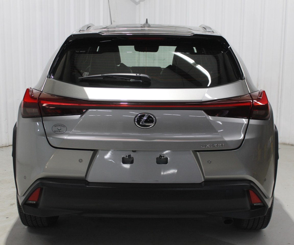 Lexus UX UX 200 FWD 2020