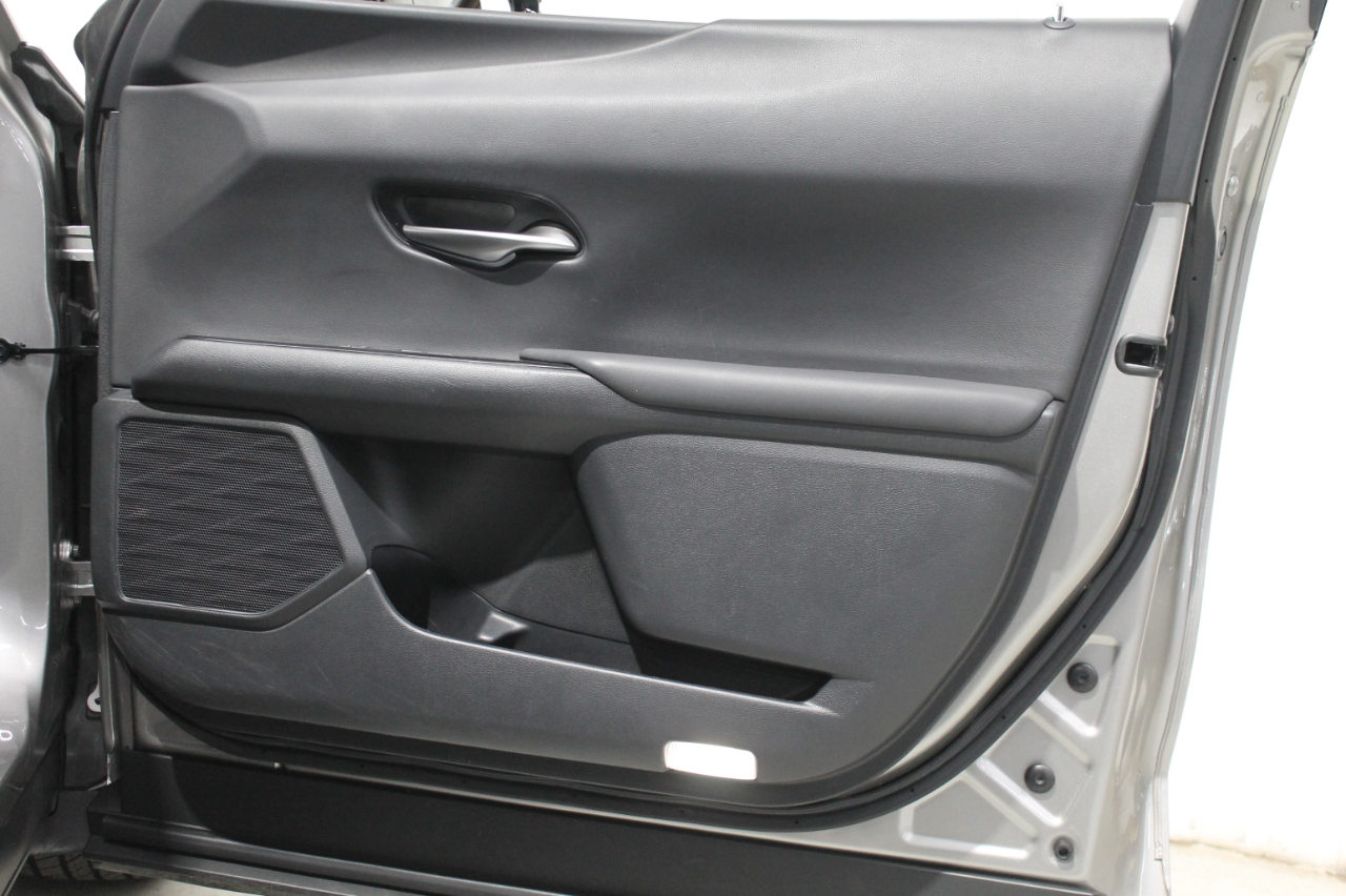 Lexus UX UX 200 FWD 2020