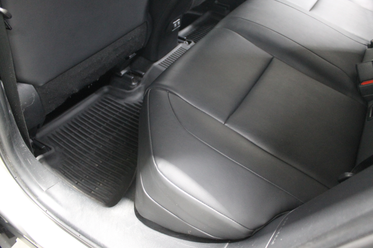 Lexus UX UX 200 FWD 2020