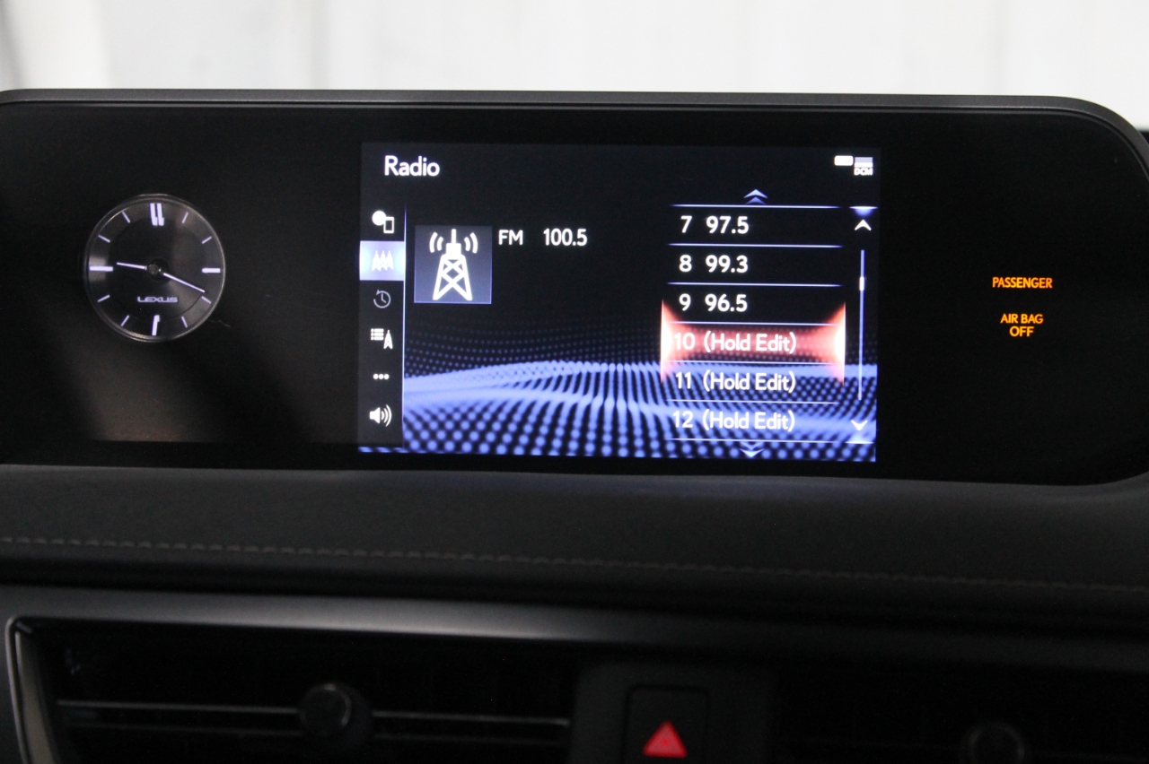 Lexus UX UX 200 FWD 2020