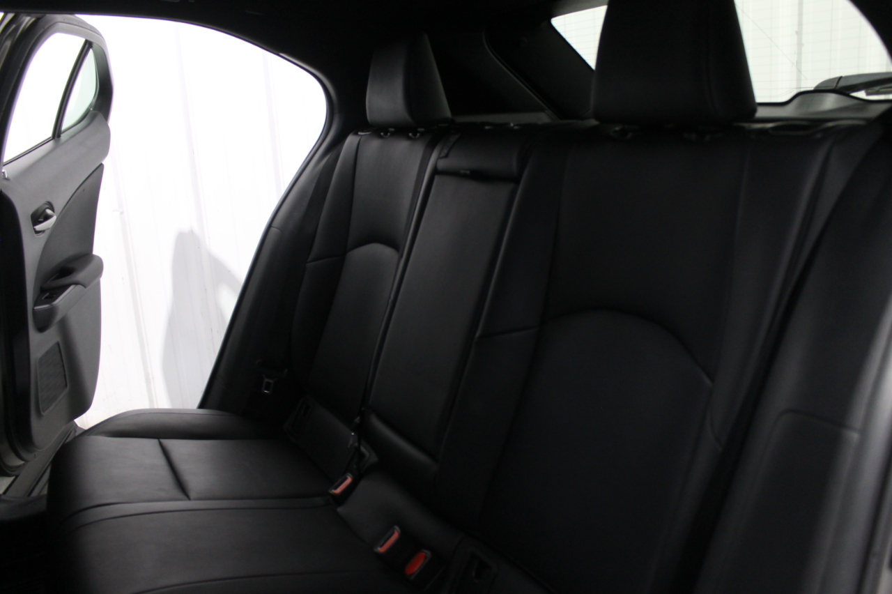 Lexus UX UX 200 FWD 2020