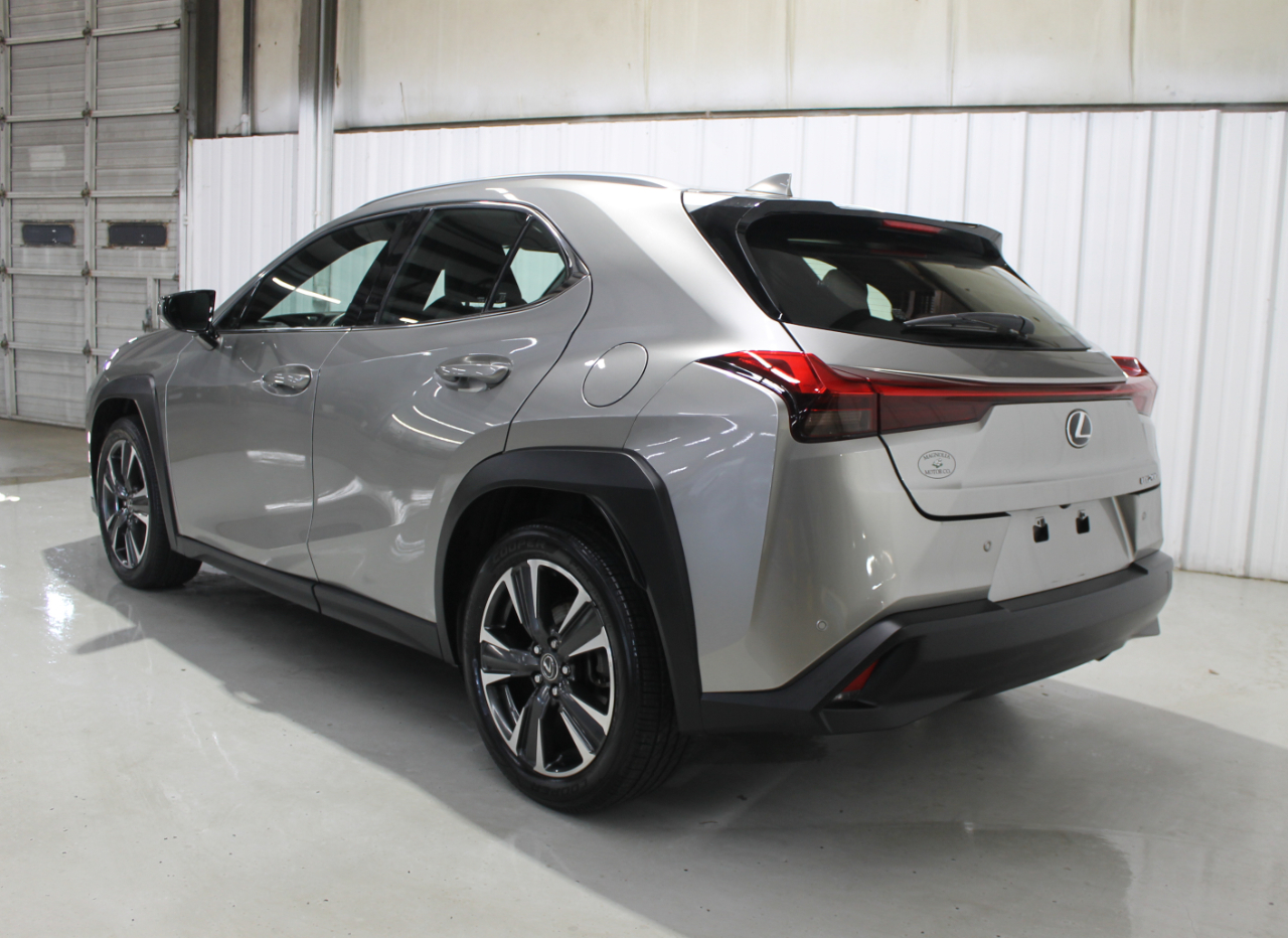 Lexus UX UX 200 FWD 2020
