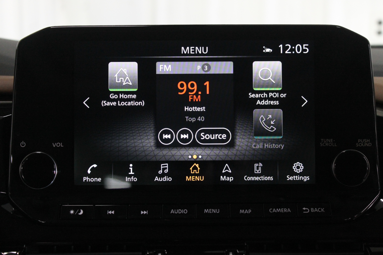 Nissan Pathfinder Platinum 2WD 2024