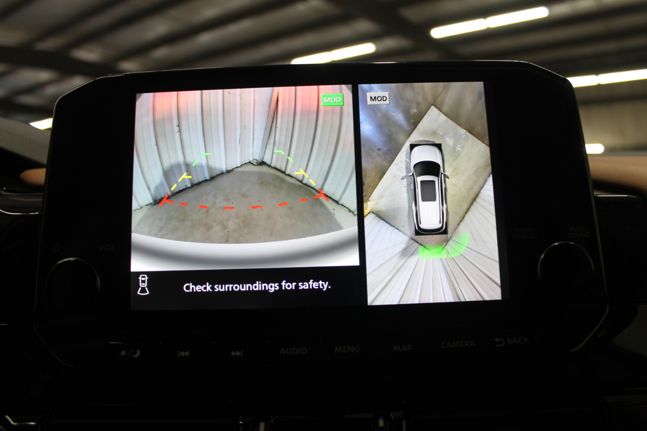 Nissan Pathfinder Platinum 2WD 2024