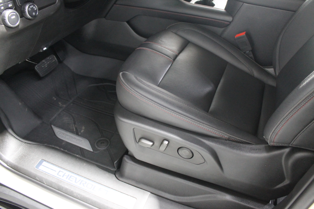 Chevrolet Tahoe 4WD 4dr RST 2022