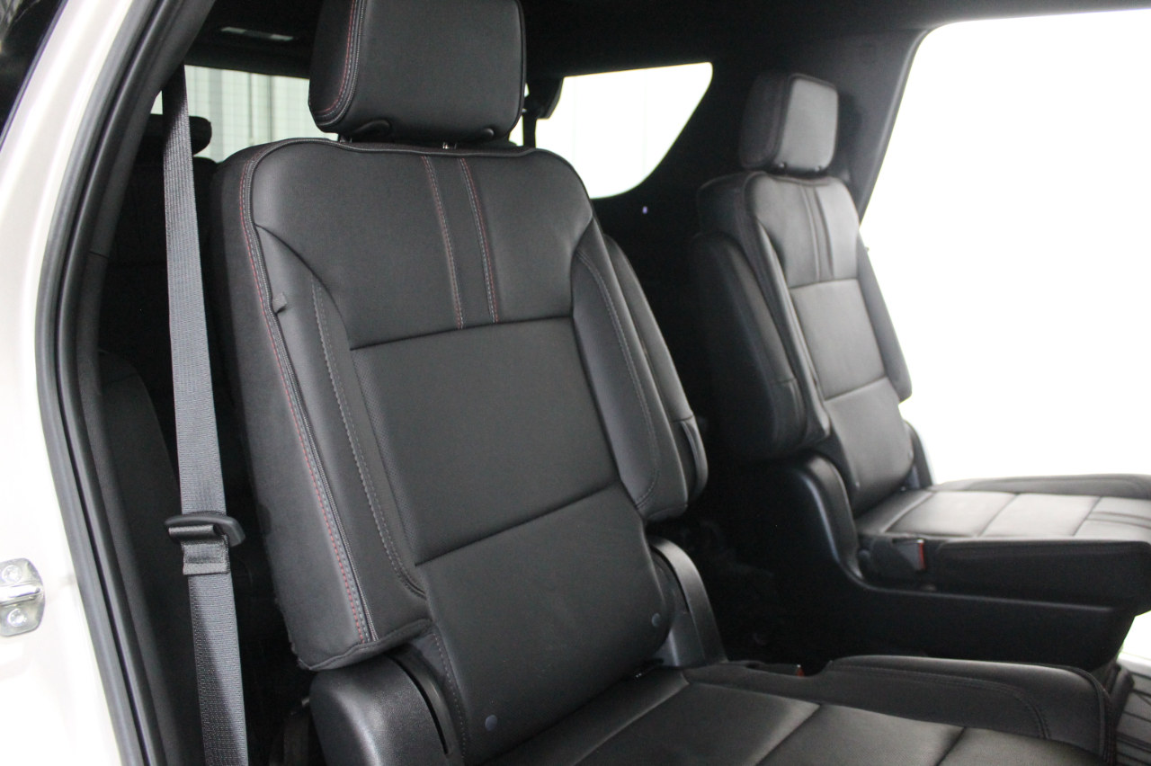 Chevrolet Tahoe 4WD 4dr RST 2022