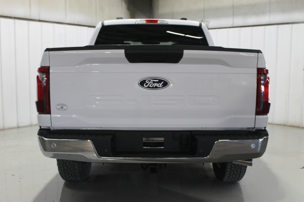 Ford F-150 XLT 4WD SuperCrew 5.5' Box 2025