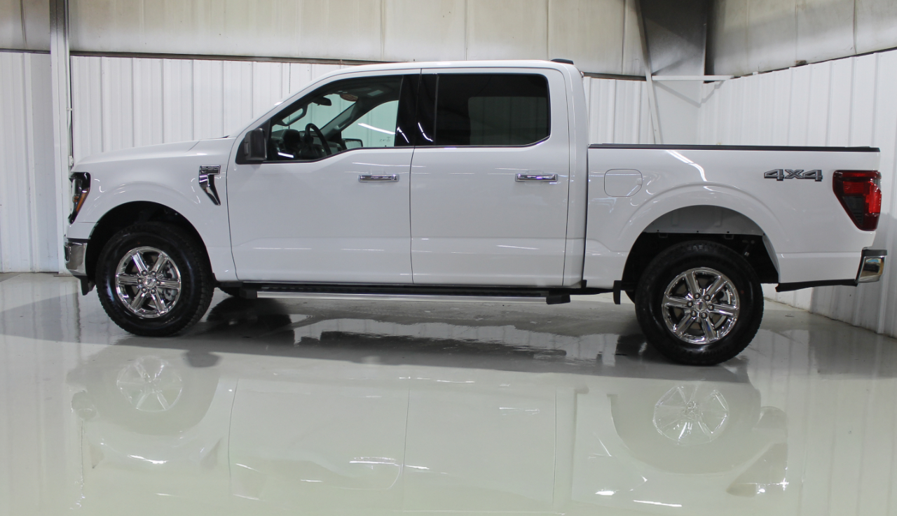 Ford F-150 XLT 4WD SuperCrew 5.5' Box 2025