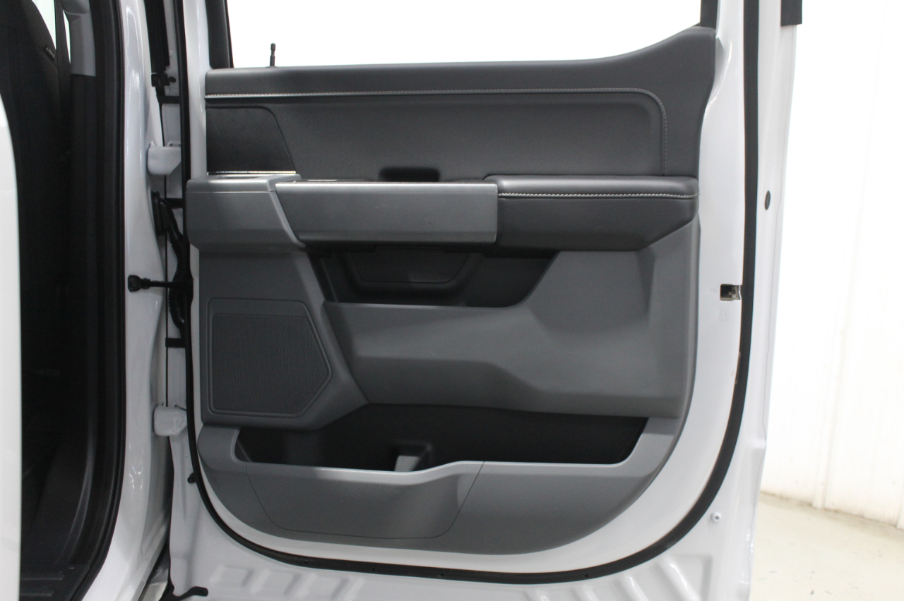 Ford F-150 XLT 4WD SuperCrew 5.5' Box 2025