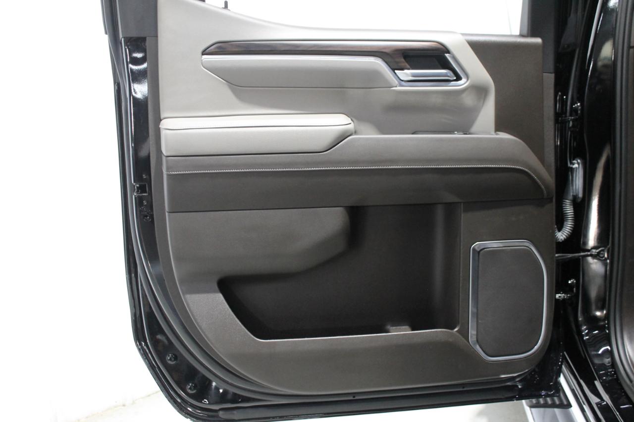 GMC Sierra 1500 4WD Crew Cab 147" SLT 2023