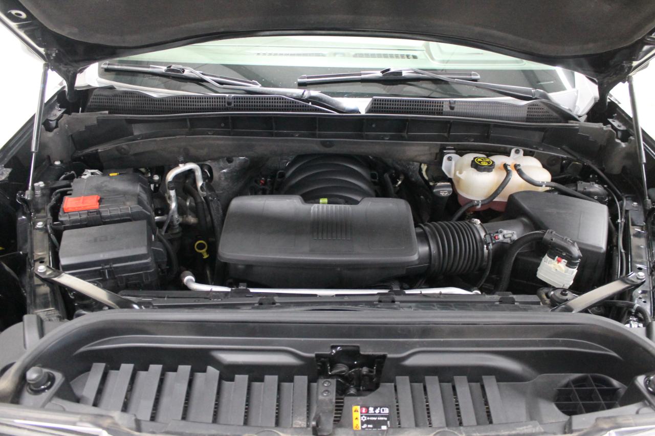 GMC Sierra 1500 4WD Crew Cab 147" SLT 2023