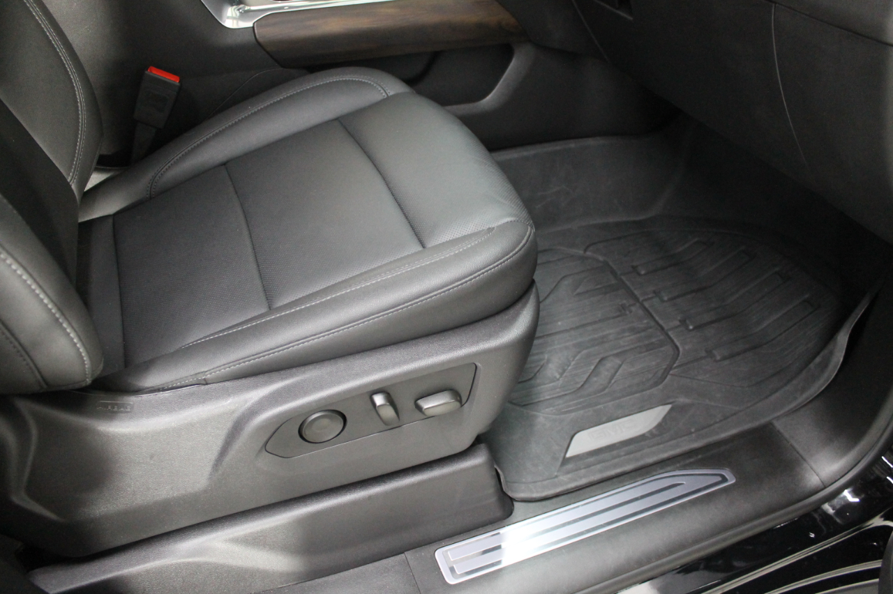 GMC Sierra 1500 4WD Crew Cab 147" SLT 2024