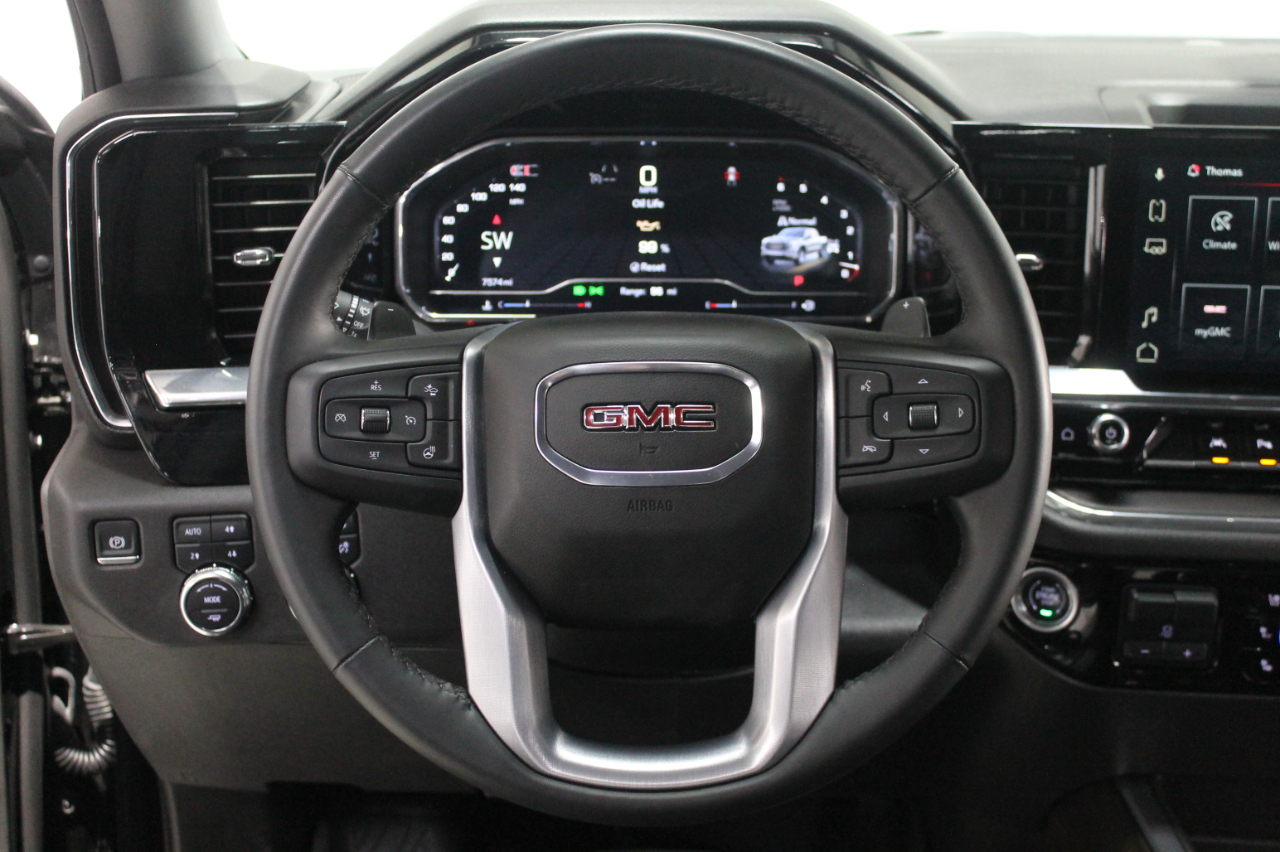 GMC Sierra 1500 4WD Crew Cab 147" SLT 2024