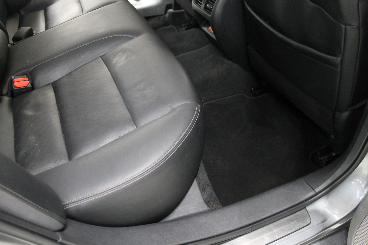 Nissan Altima 2.0 Platinum Sedan 2020