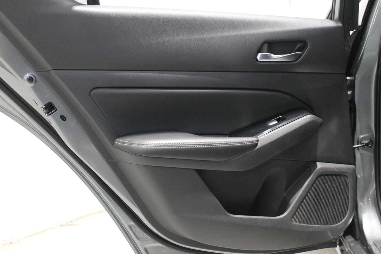 Nissan Altima 2.0 Platinum Sedan 2020