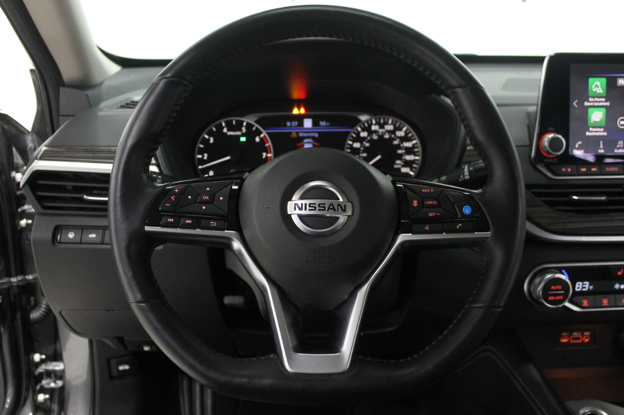 Nissan Altima 2.0 Platinum Sedan 2020