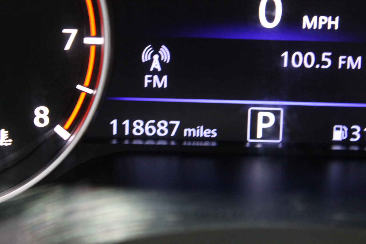 Nissan Altima 2.0 Platinum Sedan 2020