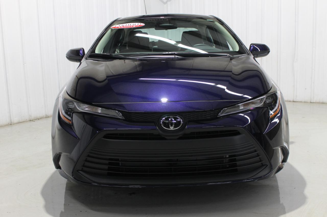 Toyota Corolla LE 2026