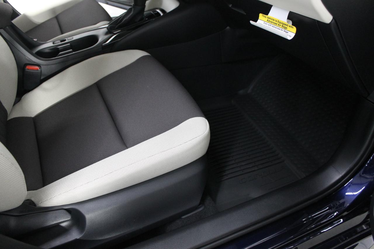 Toyota Corolla LE 2026