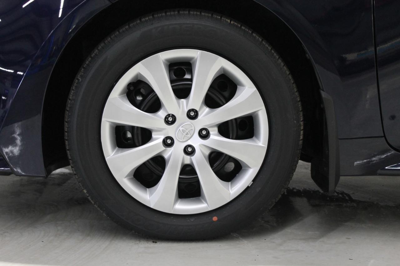 Toyota Corolla LE 2026